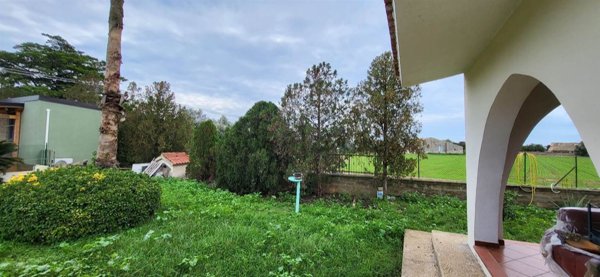 casa indipendente in vendita a Siracusa in zona Arenella