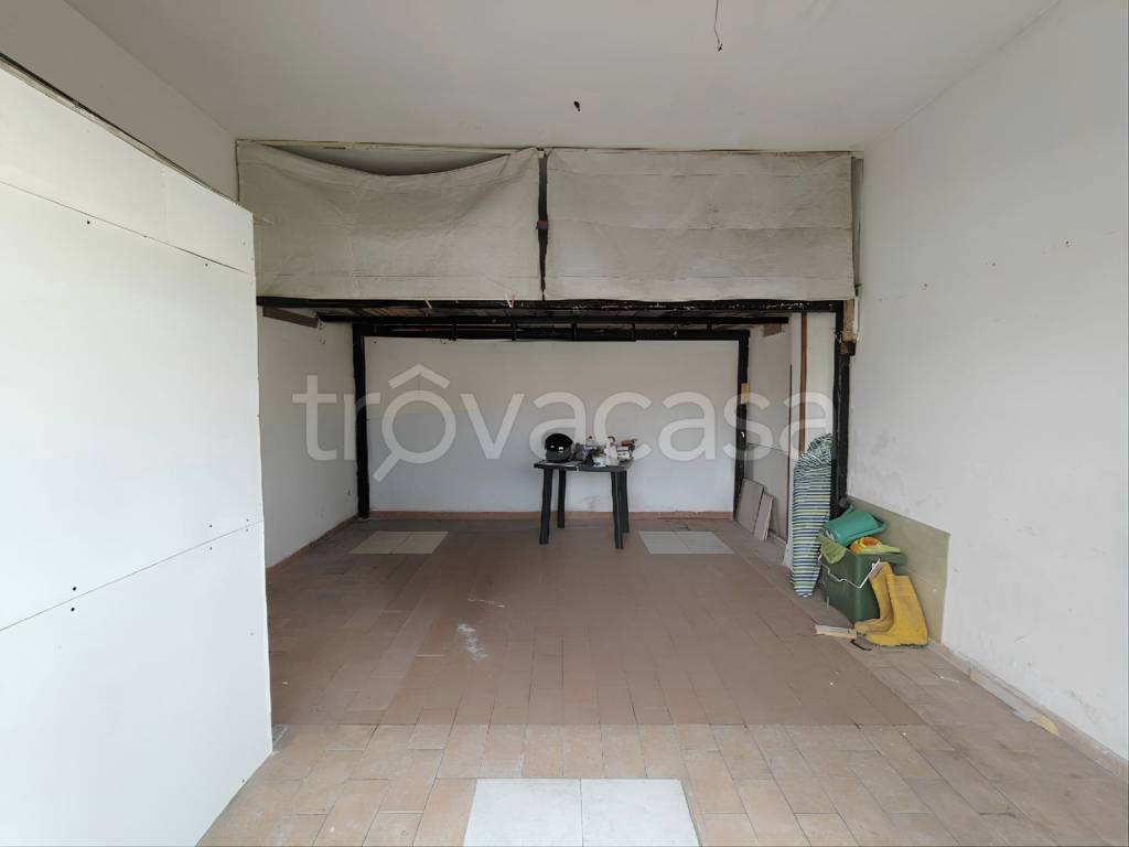 locale di sgombero in vendita a Siracusa