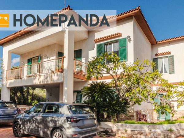 casa indipendente in vendita a Siracusa in zona Targia
