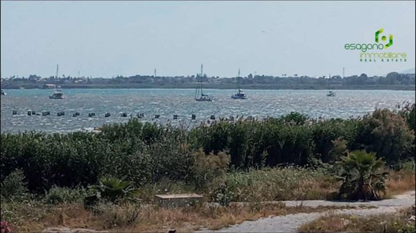casa indipendente in vendita a Siracusa in zona Borgata