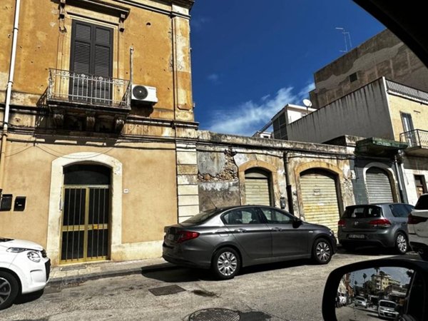 appartamento in vendita a Siracusa in zona Centro Città