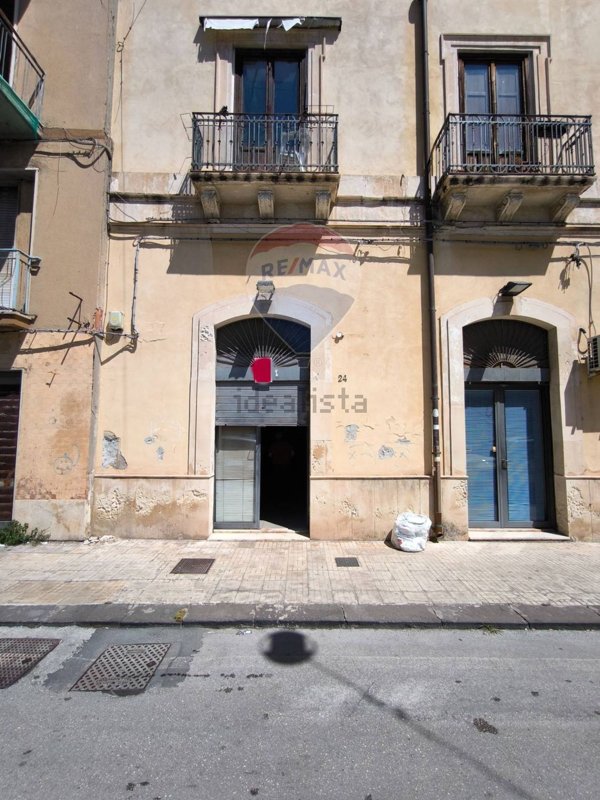 casa indipendente in vendita a Siracusa in zona Centro Città