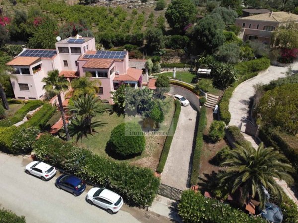 casa indipendente in vendita a Siracusa