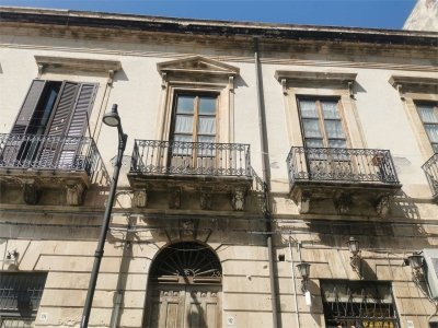 appartamento in vendita a Siracusa in zona Centro Città