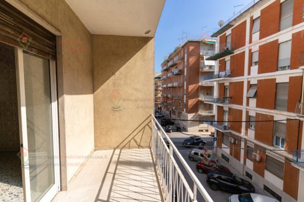 appartamento in vendita a Siracusa in zona Borgata