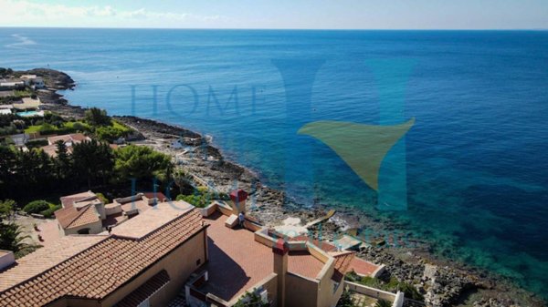 casa indipendente in vendita a Siracusa in zona Borgata