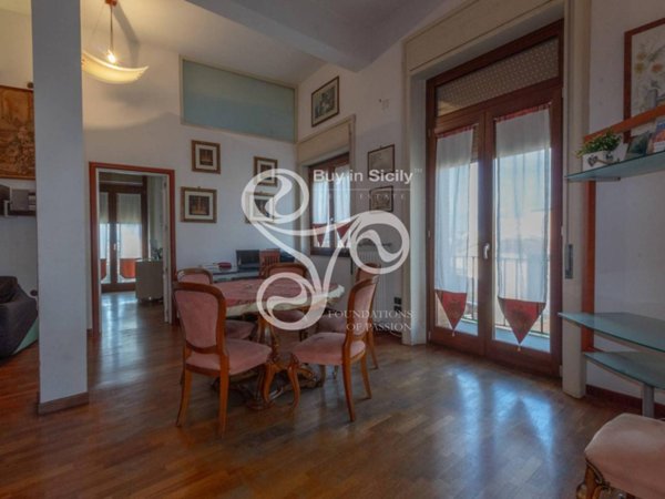 appartamento in vendita a Siracusa in zona Isola Ortigia