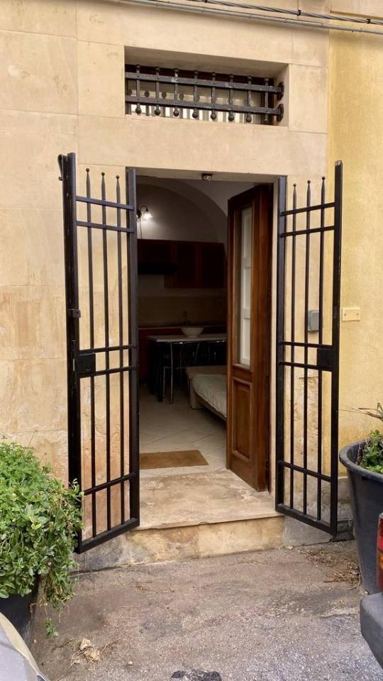 appartamento in vendita a Siracusa in zona Isola Ortigia