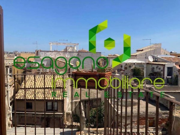 appartamento in vendita a Siracusa in zona Isola Ortigia