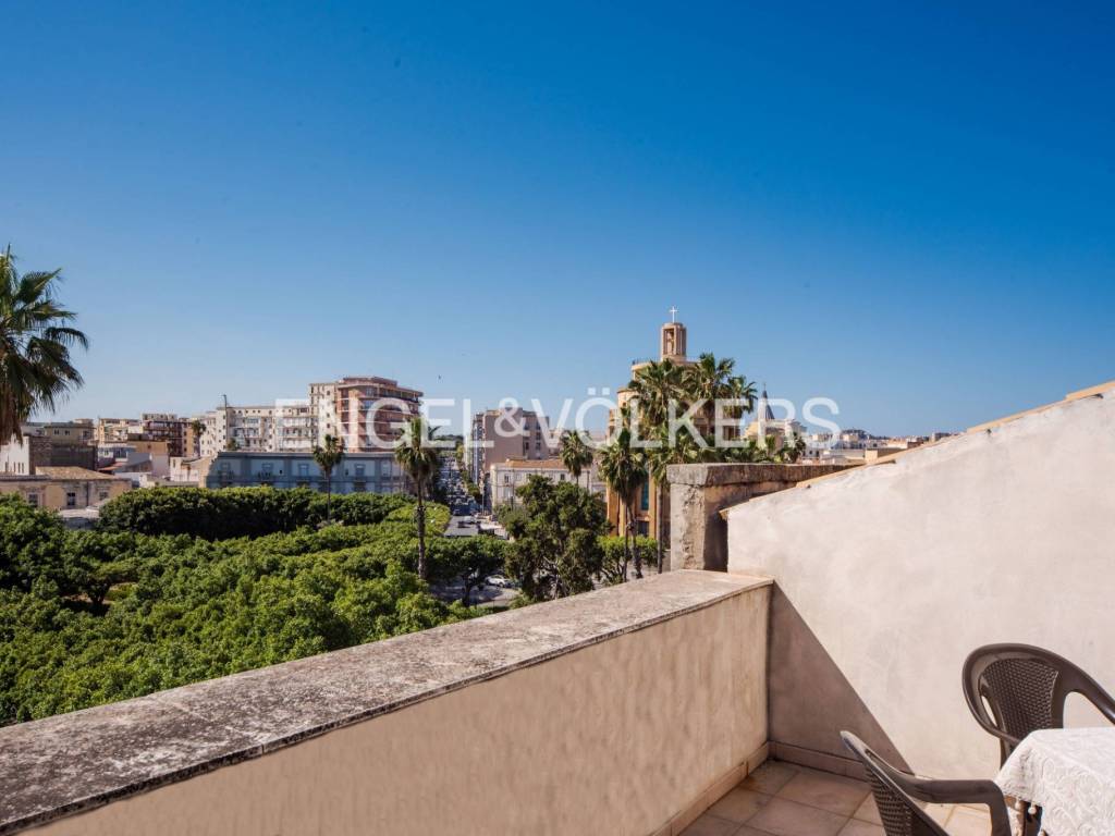 appartamento in vendita a Siracusa in zona Centro Città