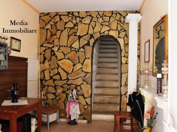 casa indipendente in vendita a Siracusa in zona Centro Città