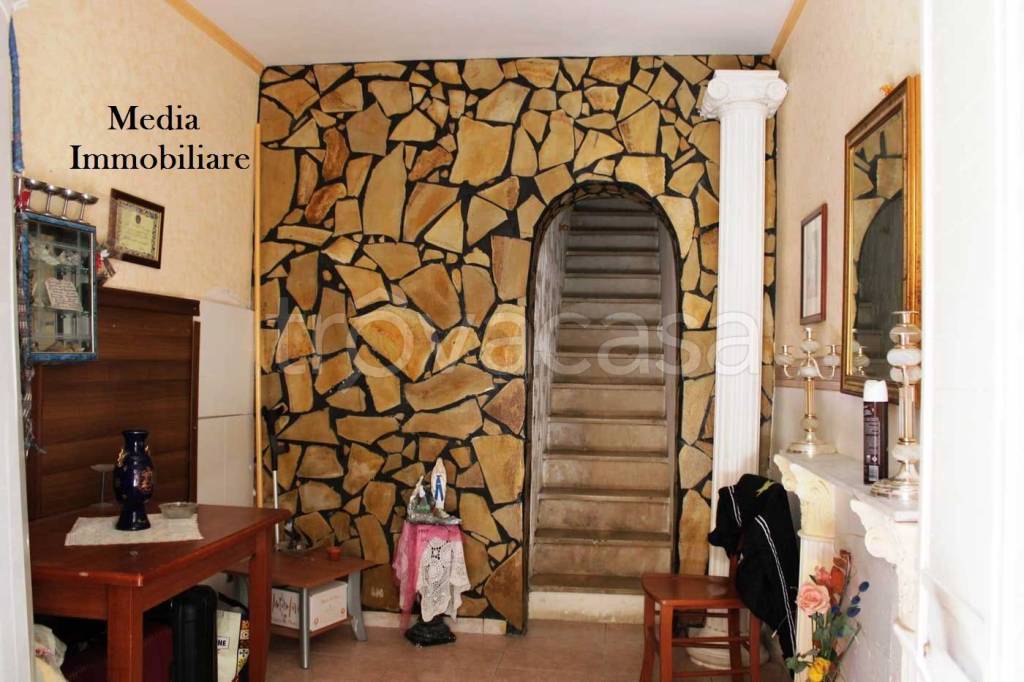 casa indipendente in vendita a Siracusa in zona Centro Città