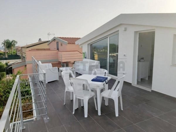casa indipendente in vendita a Siracusa in zona Isola / Plemmirio