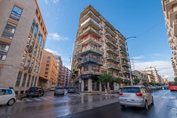 appartamento in vendita a Siracusa in zona Centro Città