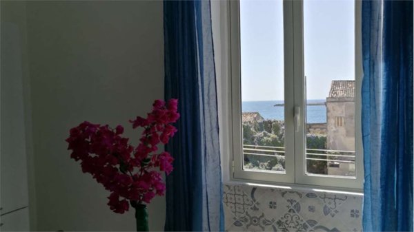 appartamento in vendita a Siracusa in zona Borgata