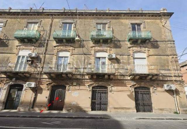 appartamento in vendita a Siracusa in zona Borgata