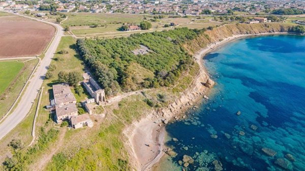 casa indipendente in vendita a Siracusa in zona Isola / Plemmirio