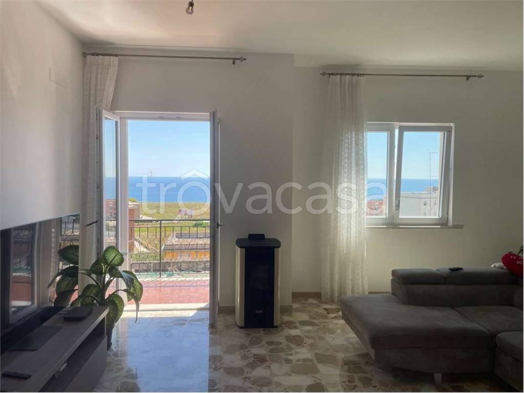 appartamento in vendita a Siracusa in zona Grottasanta