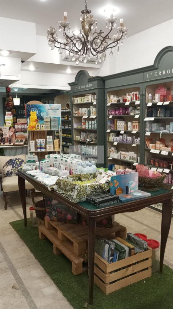negozio in vendita a Siracusa in zona Centro Città