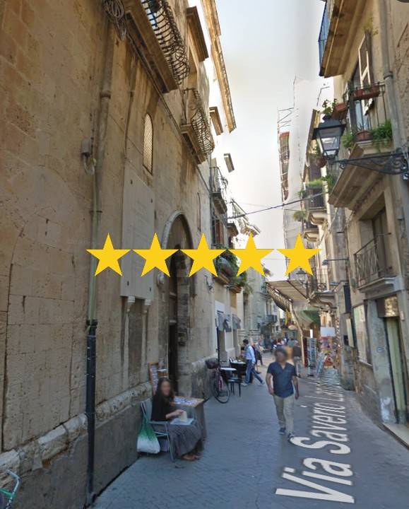 appartamento in vendita a Siracusa in zona Isola Ortigia