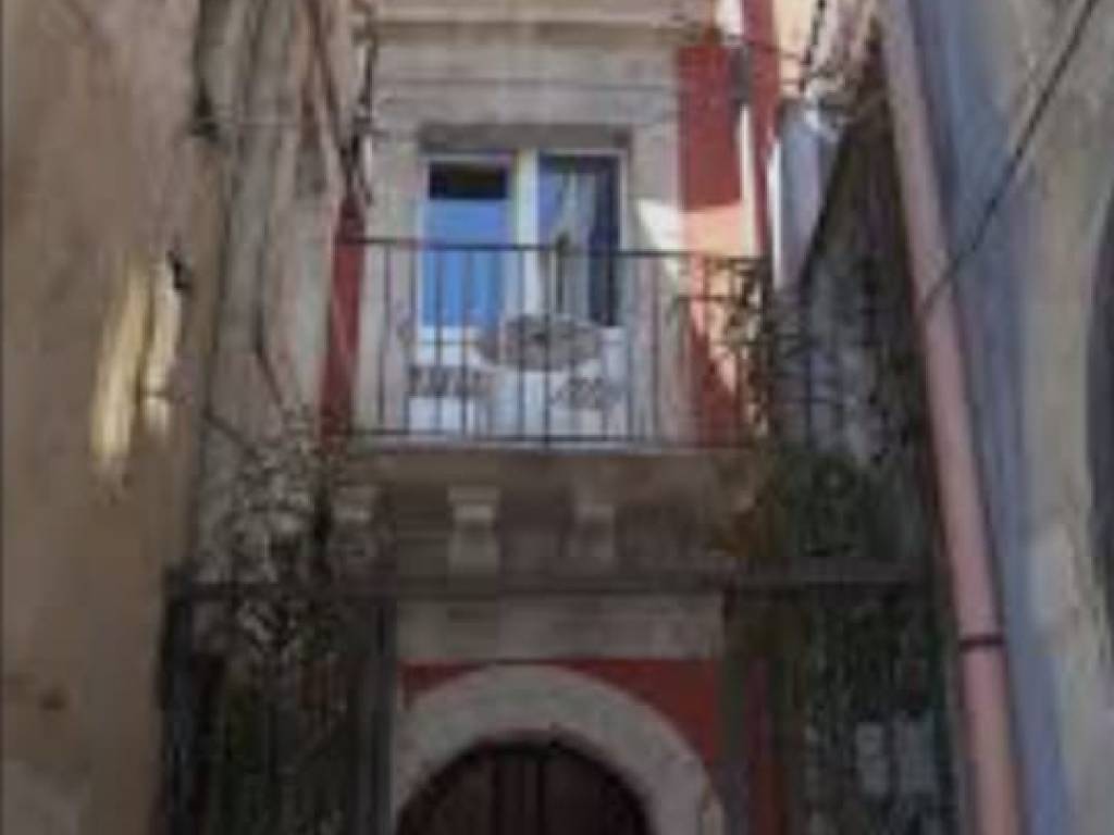 appartamento in vendita a Siracusa in zona Isola Ortigia