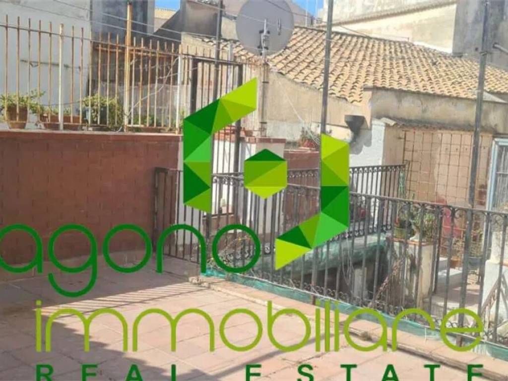 appartamento in vendita a Siracusa in zona Isola Ortigia