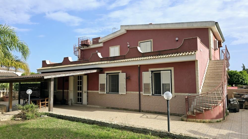 casa indipendente in vendita a Siracusa in zona Isola / Plemmirio