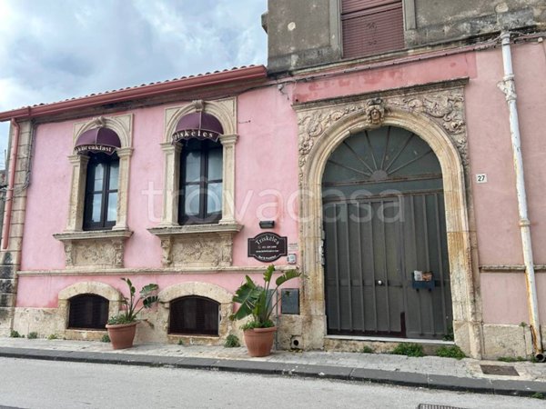 ufficio in vendita a Siracusa in zona Borgata
