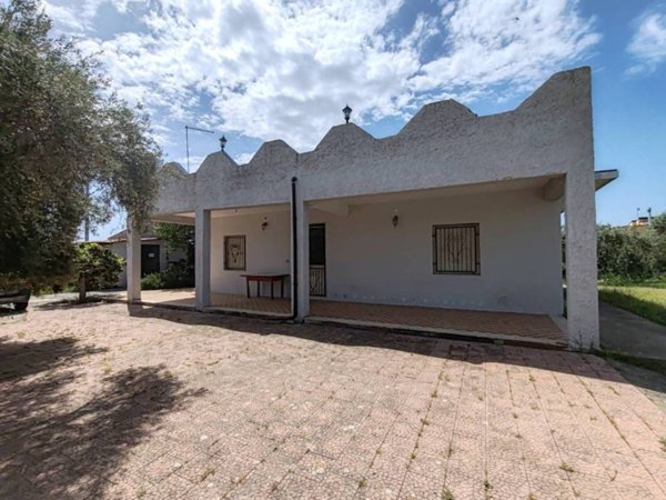 casa indipendente in vendita a Siracusa in zona Centro Città