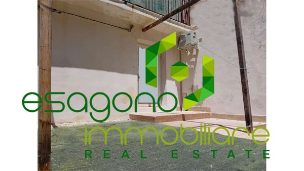appartamento in vendita a Siracusa in zona Borgata