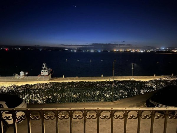 appartamento in vendita a Siracusa in zona Isola Ortigia