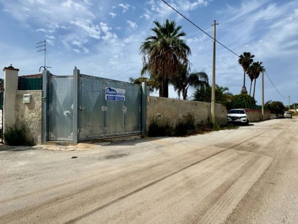 casa indipendente in vendita a Siracusa in zona Isola / Plemmirio