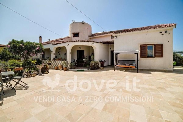 casa indipendente in vendita a Siracusa in zona Centro Città