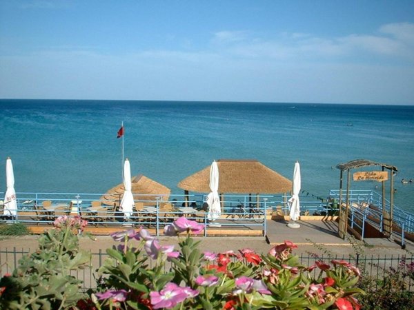 appartamento in vendita a Siracusa in zona Fontane Bianche