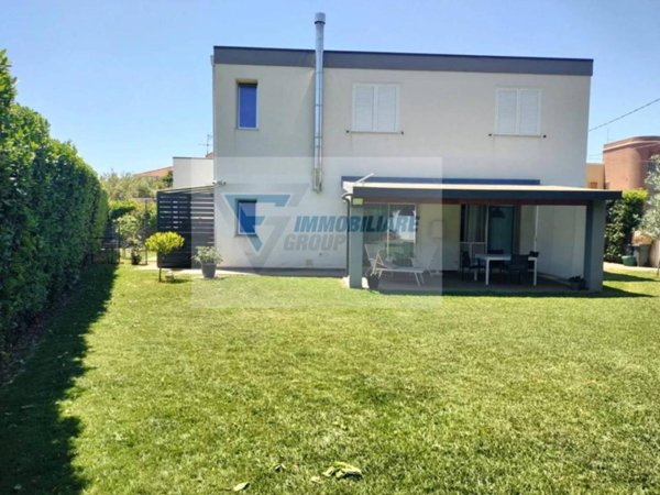 casa indipendente in vendita a Siracusa in zona Epipoli