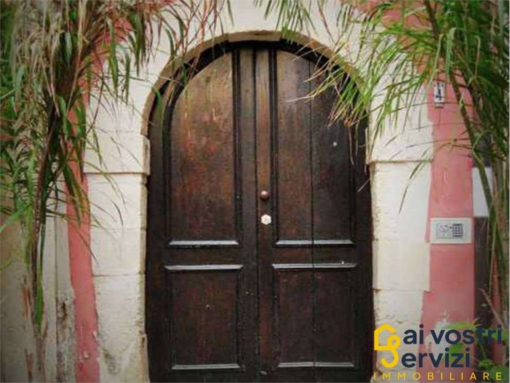 casa indipendente in vendita a Siracusa in zona Isola Ortigia