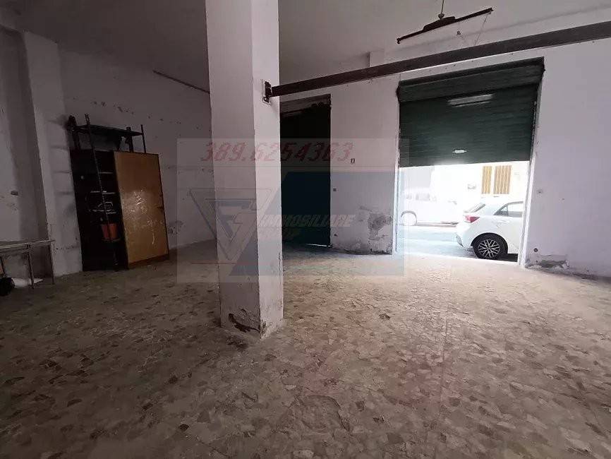 ufficio in vendita a Siracusa in zona Borgata