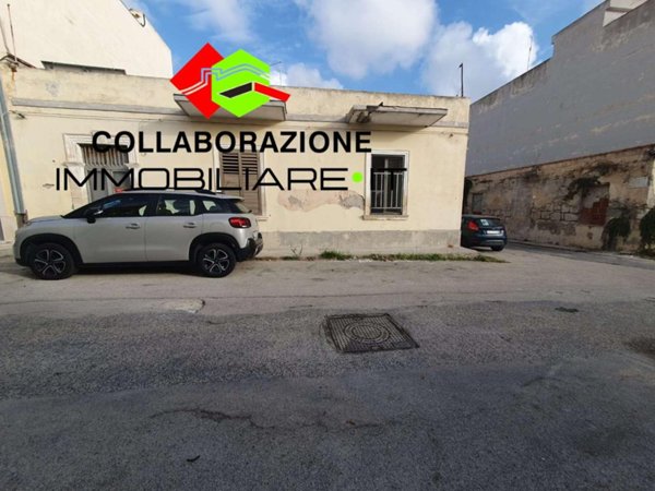 appartamento in vendita a Siracusa in zona Grottasanta