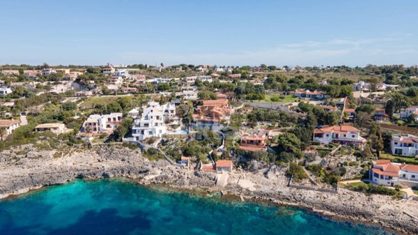casa indipendente in vendita a Siracusa in zona Centro Città