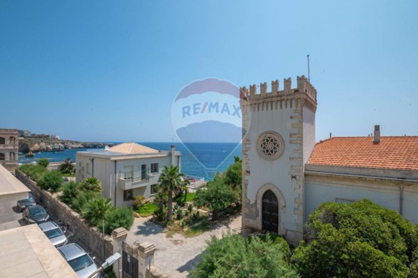 appartamento in vendita a Siracusa in zona Borgata