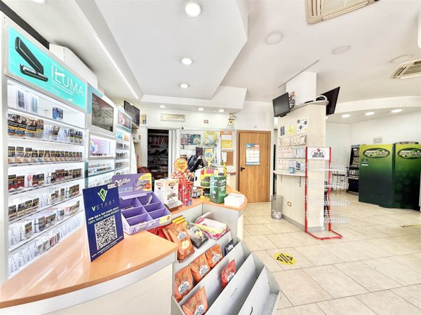 negozio in vendita a Siracusa in zona Centro Città