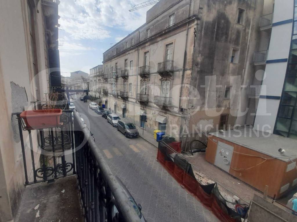 appartamento in vendita a Siracusa in zona Borgata