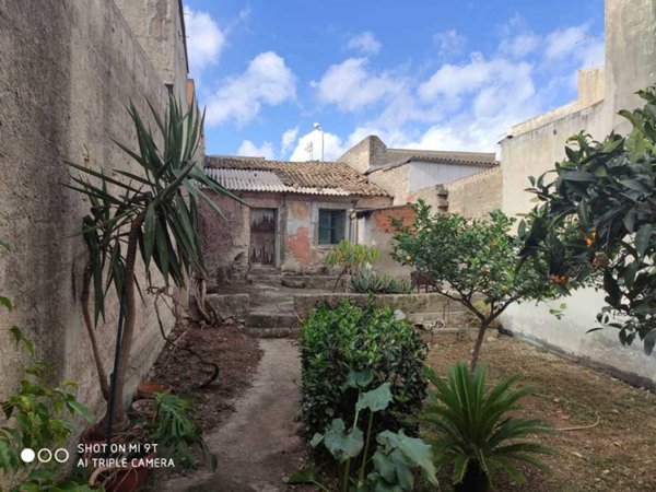 appartamento in vendita a Siracusa in zona Belvedere