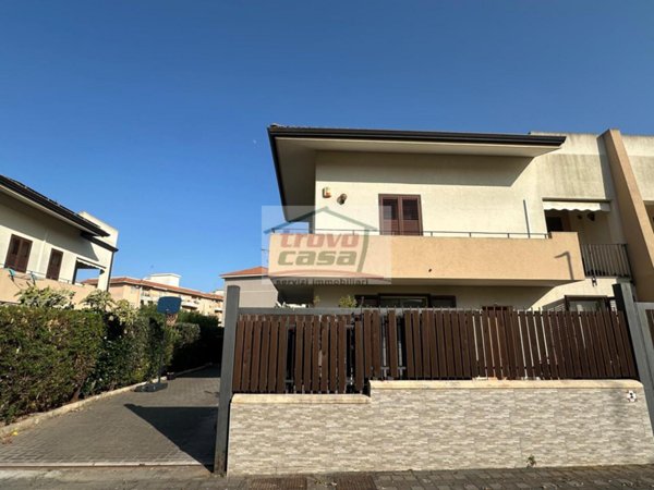 casa indipendente in vendita a Siracusa in zona Scala Greca