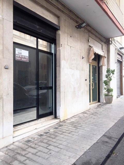 negozio in vendita a Siracusa in zona Centro Città
