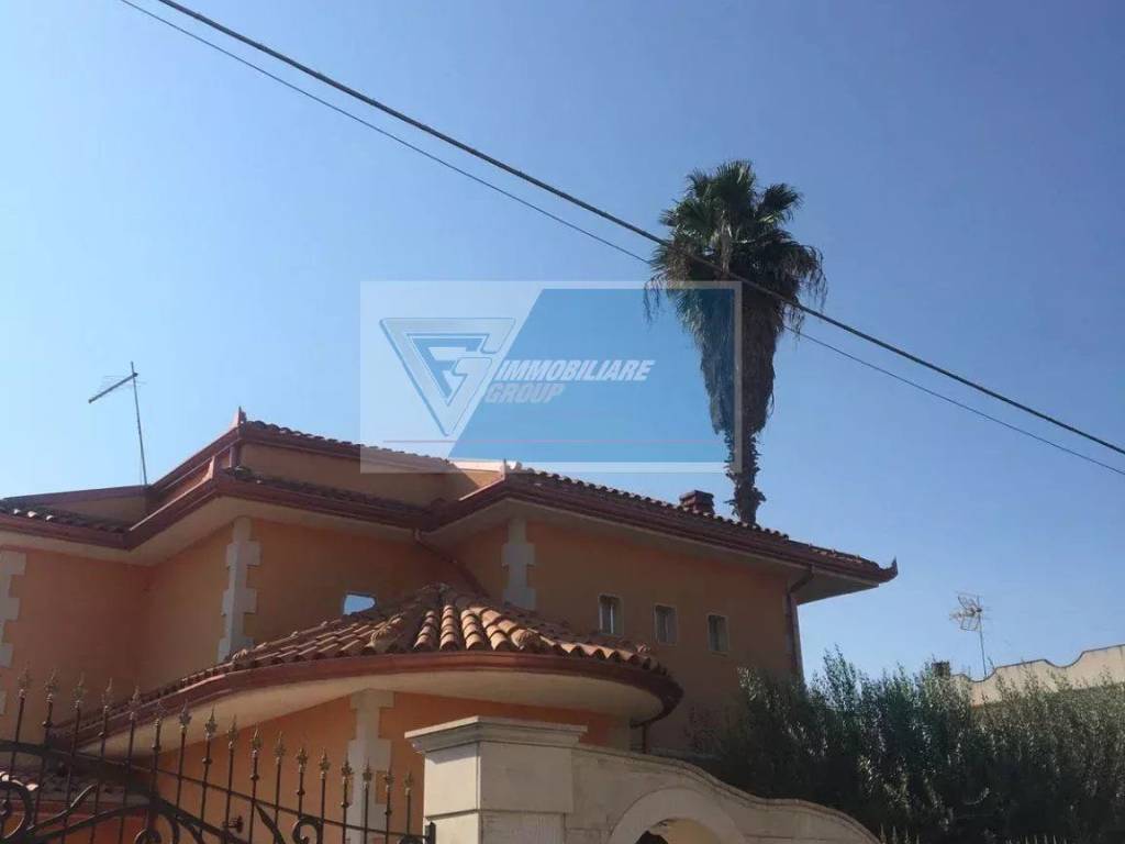 casa indipendente in vendita a Siracusa in zona Belvedere