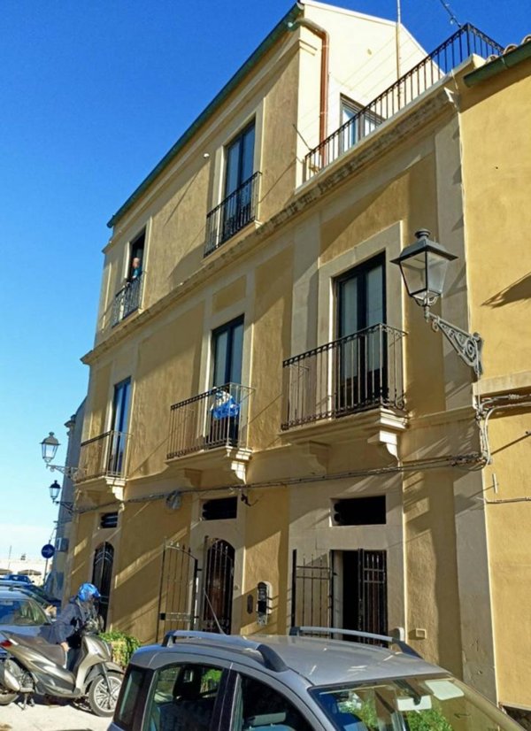 appartamento in vendita a Siracusa in zona Isola Ortigia