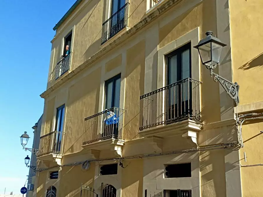 appartamento in vendita a Siracusa in zona Isola Ortigia