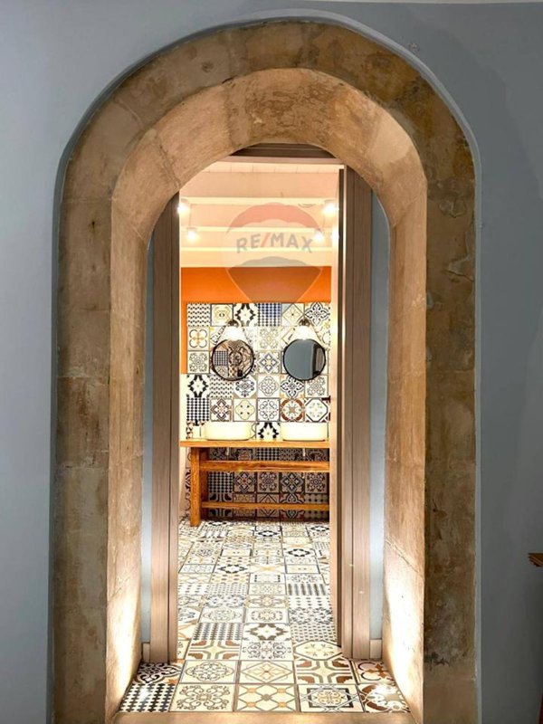 casa indipendente in vendita a Siracusa in zona Isola Ortigia