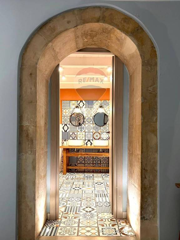 casa indipendente in vendita a Siracusa in zona Isola Ortigia